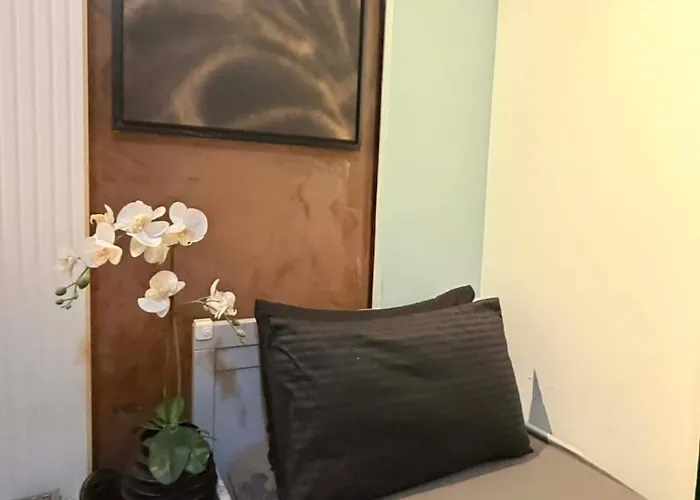 Cinema At Intramuros By In Cafebar Apartment *